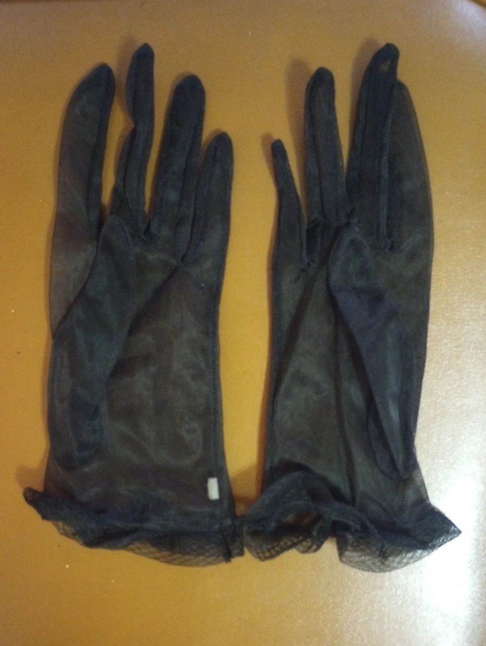 Classic Traditional Neutral Black Formal Prom Vintage Dress Gloves, Very Sheer